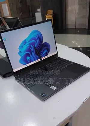 New Laptop Lenovo Yoga 9i 16GB Intel Core i7 SSD 512GB
