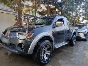 Mitsubishi L200 2007 Black