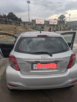 Toyota Yaris Compact Rent