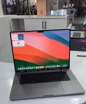 New Laptop Apple MacBook 64GB SSD 1T