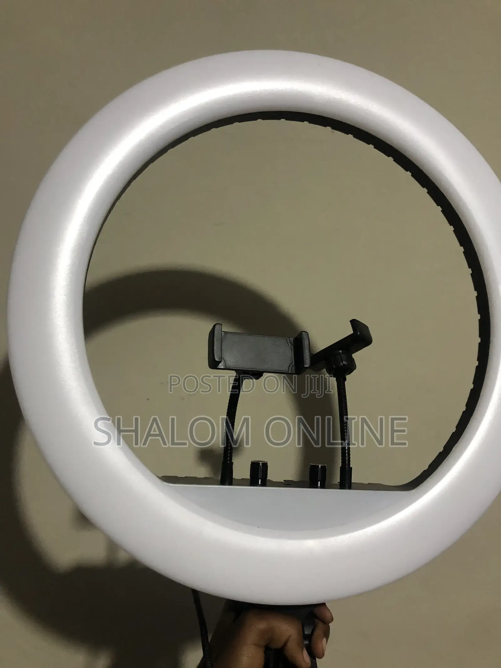 RI Ring Light 18 Inches