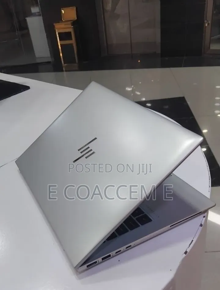New Laptop HP EliteBook 840 G10 16GB Intel Core i7 SSD 512GB