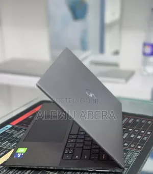 New Laptop Dell Precision 5560 16GB Intel Core i9 SSD 512GB
