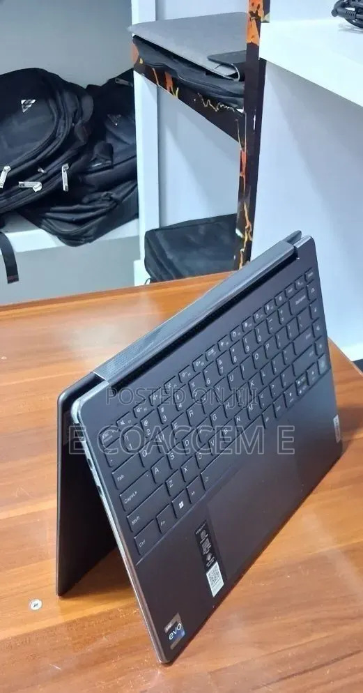New Laptop Lenovo Yoga 9i 16GB Intel Core i7 SSD 1T