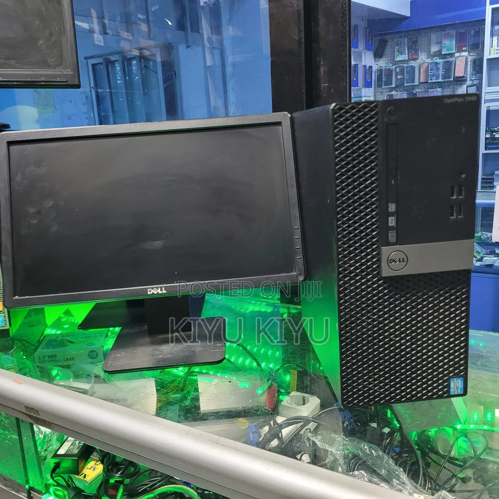 New Desktop Computer Dell Optiplex 3040 4GB Intel Core i5 HDD 500GB