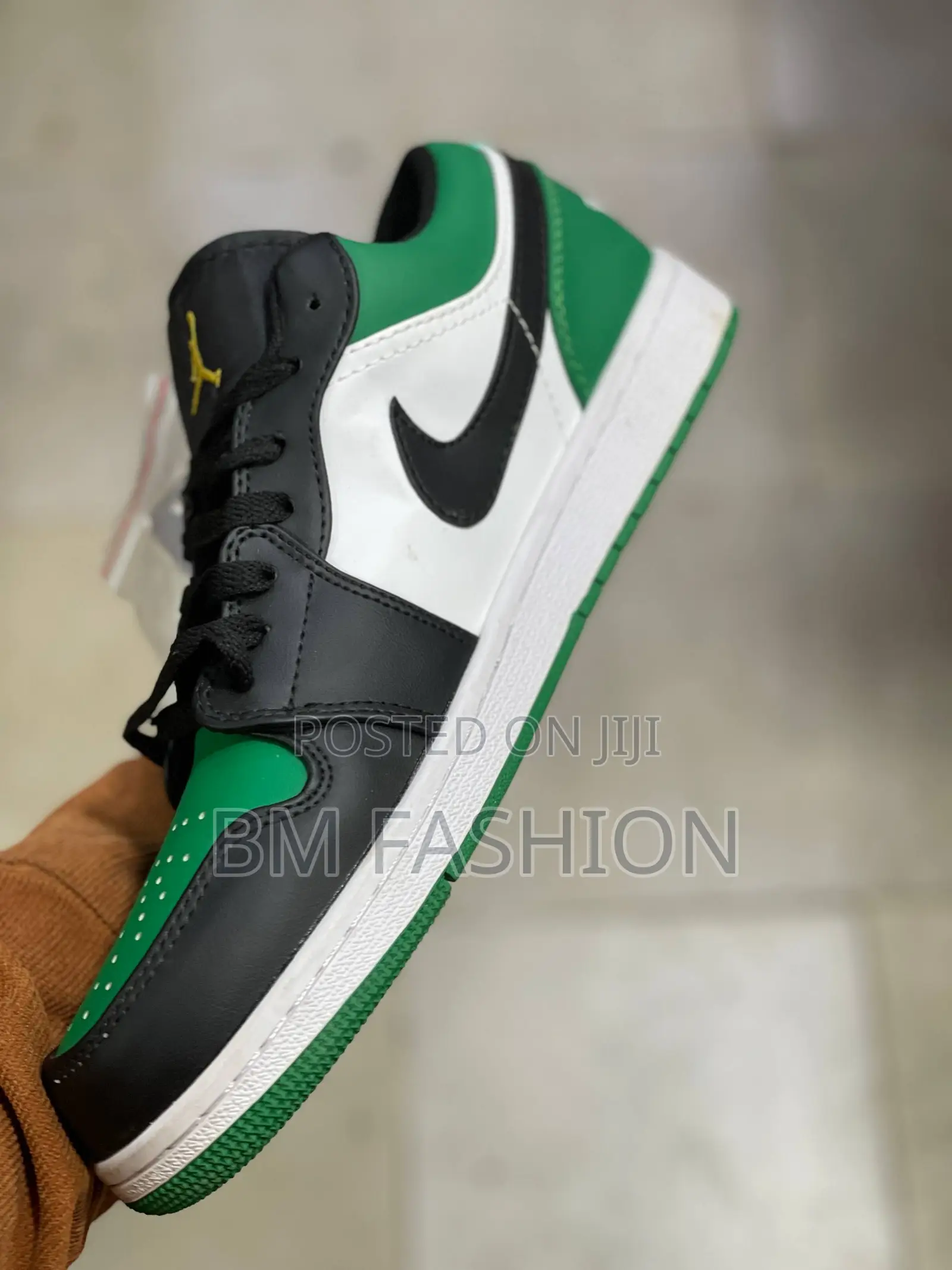 Air Jordan 1 Low Sneakers Green X Black X White Fashionable