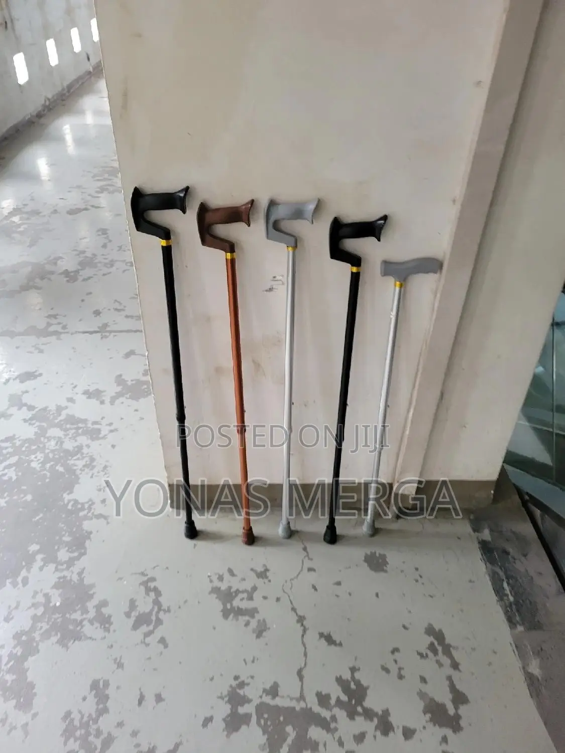 Cane Walking Stick多名Walking Stick for the Elderly Without a Wheel