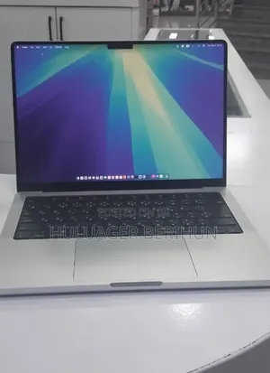 New Laptop Apple MacBook Pro 2024 M4 Pro 16GB Apple M4 Pro SSD 512GB
