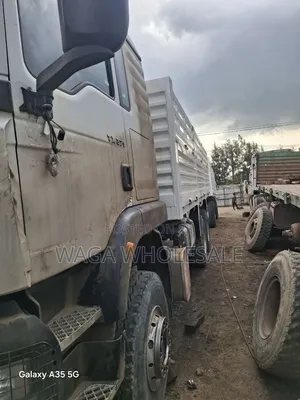 ለጥፎ የቆመ አዲስ መኪና Tx371 Casoni Sino
