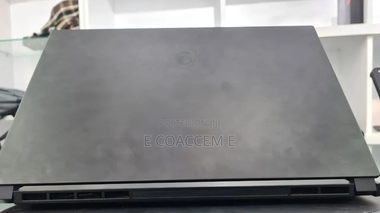 New Laptop MSI 16GB Intel Core i7 SSD 512GB