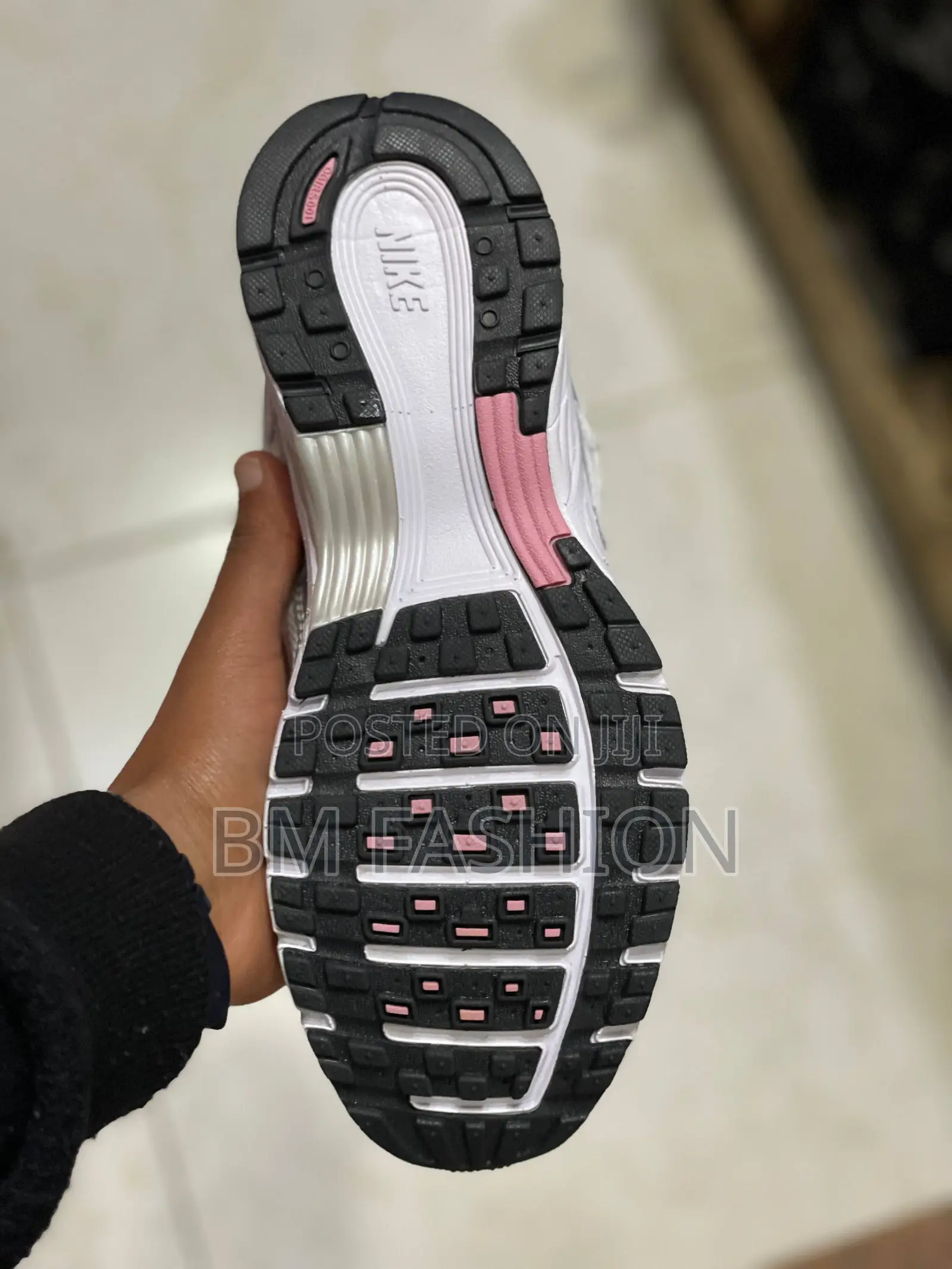 P6000 Womens Nike Sneakers Pink Stripe