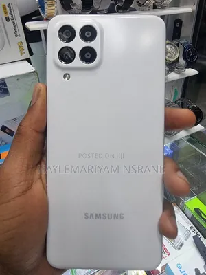 New Samsung Galaxy M33 128 GB Black