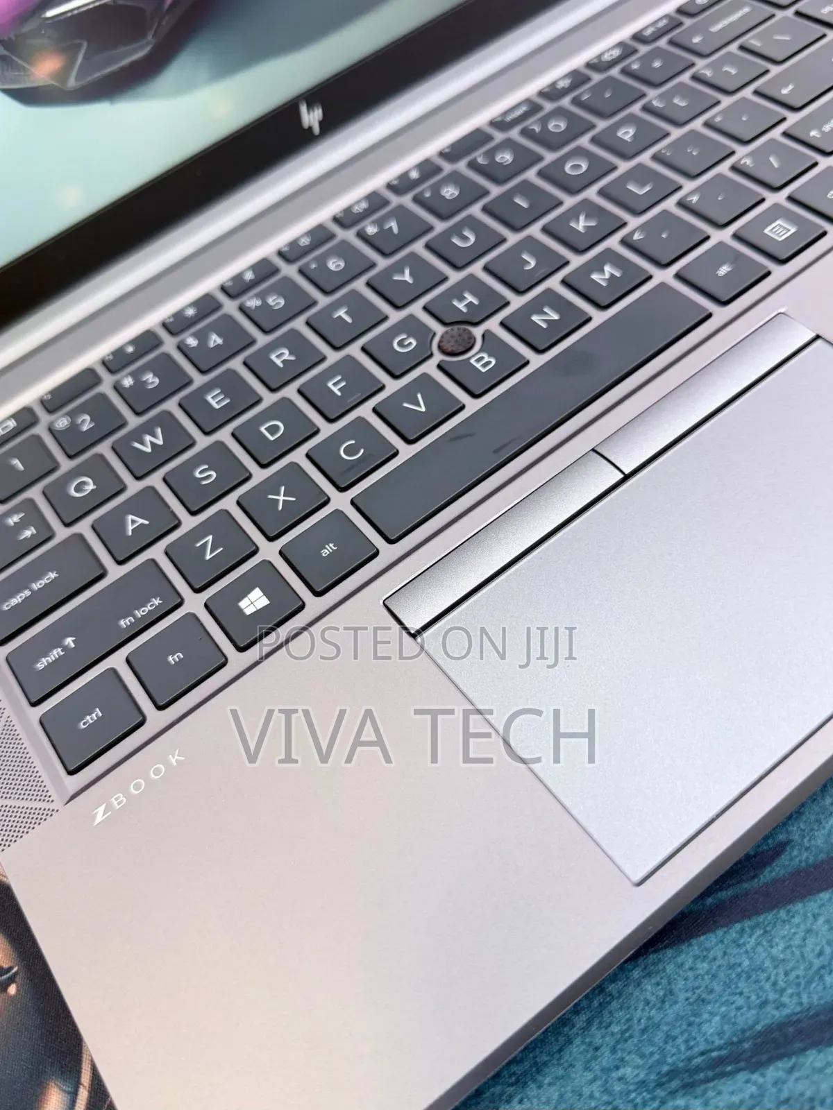 New Laptop HP ZBook Firefly 14 G7 16GB Intel Core i7 SSD 512GB
