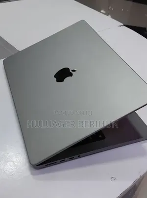 New Laptop Apple MacBook Pro 2021 M1 32GB Apple M1 SSD 512GB