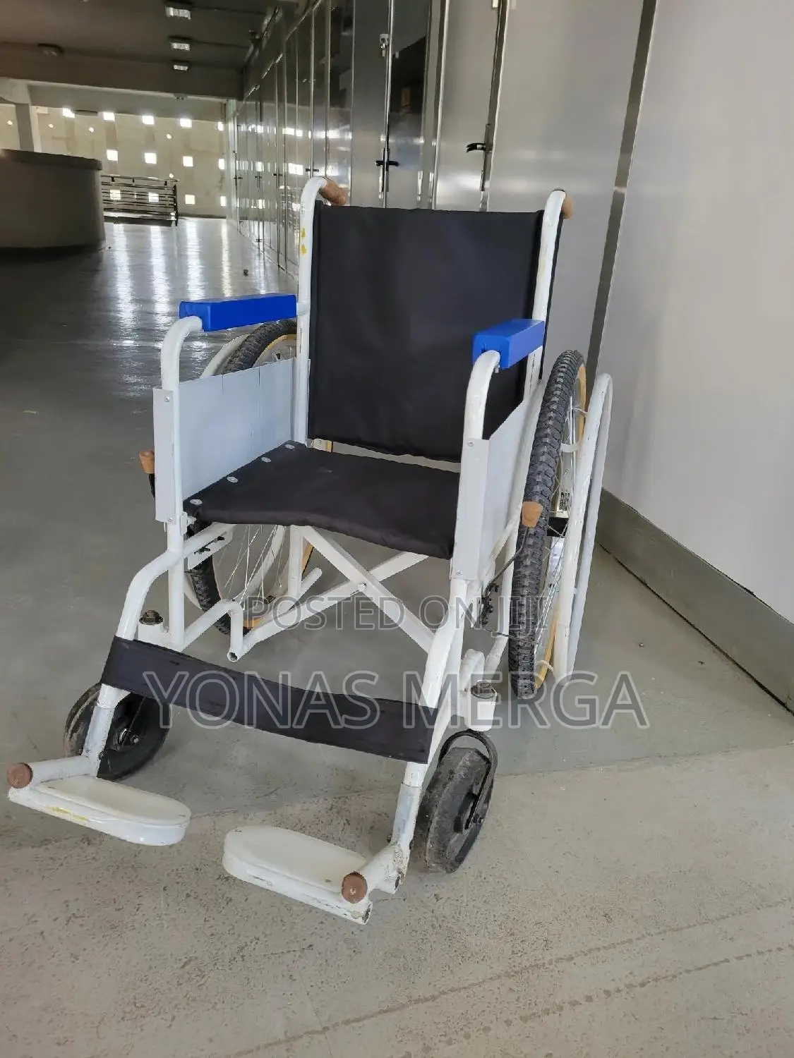 Stronger Wheelchair活冬steel Durable wheelchair訇古healthcare.As a Premier