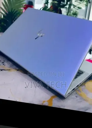 New Laptop HP EliteBook 840 G9 8GB AMD Ryzen 5 SSD 512GB
