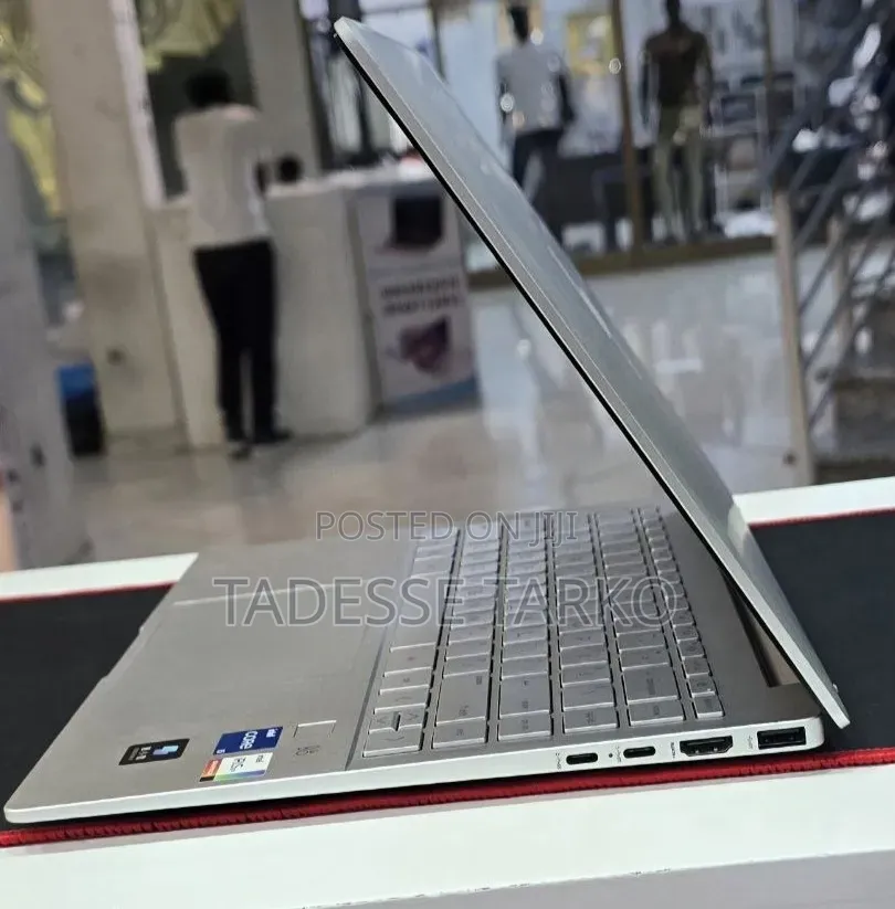 New Laptop HP Pavilion 14 16GB Intel Core i5 SSD 1T