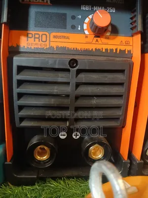 ,Finder Pro Series IGBT-MMA-250 Inverter Arc Welding Machine.