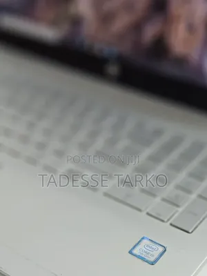 New Laptop HP Pavilion 15 8GB Intel Core i5 HDD 1T