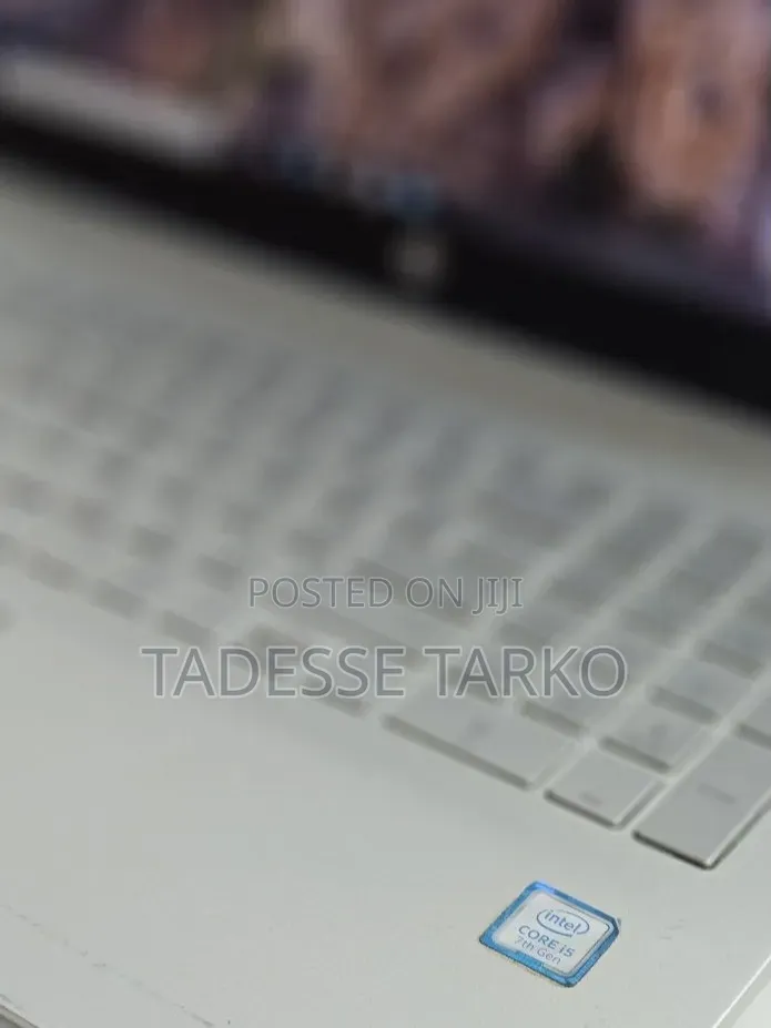 New Laptop HP Pavilion 15 8GB Intel Core i5 HDD 1T