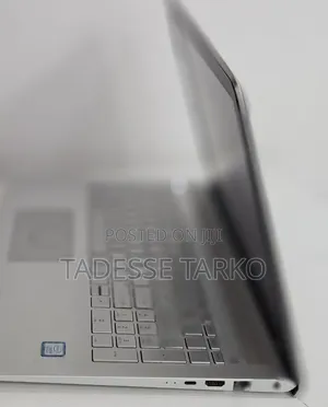 New Laptop HP Pavilion 15 8GB Intel Core i5 HDD 1T