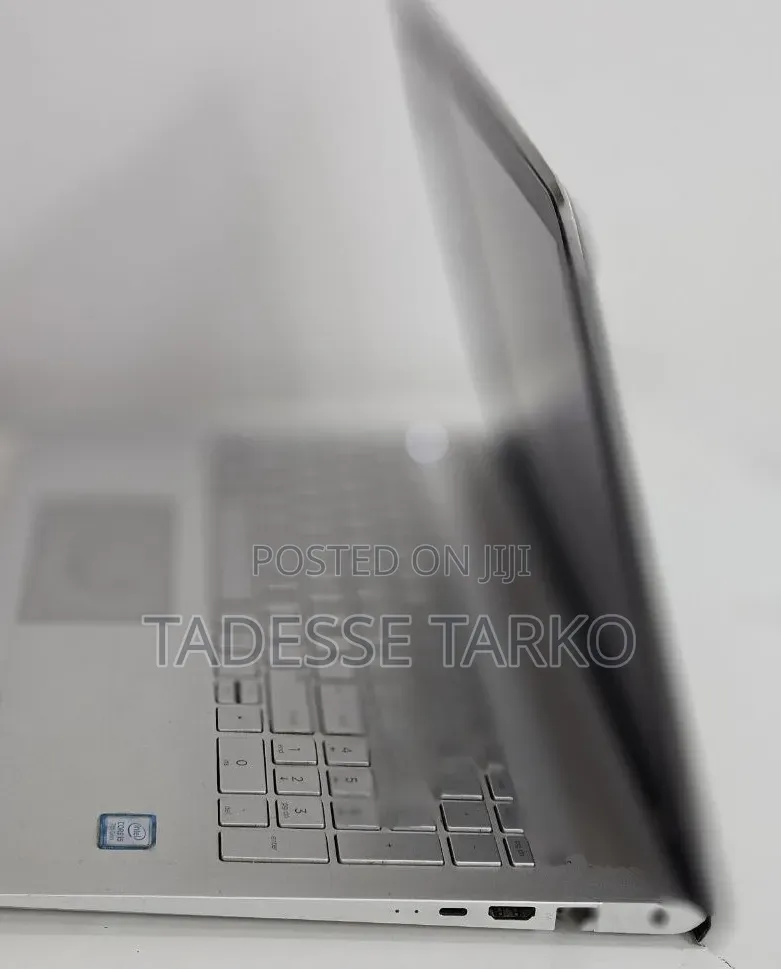 New Laptop HP Pavilion 15 8GB Intel Core i5 HDD 1T