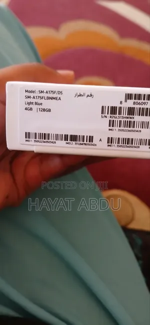 New Samsung Galaxy A17 128 GB Blue