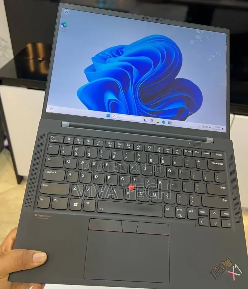 New Laptop Lenovo ThinkPad X1 Carbon 16GB Intel Core i7 SSD 512GB