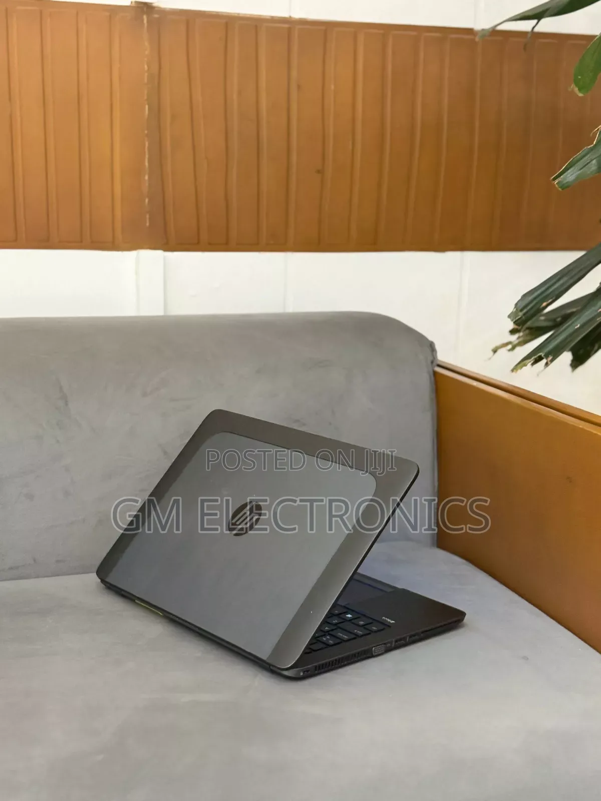 New Laptop HP ZBook 14 8GB Intel Core i7 SSD 1T