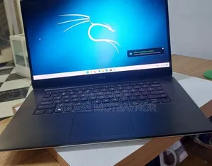 New Laptop Dell Precision 5540 16GB Intel Core i9 SSD 512GB