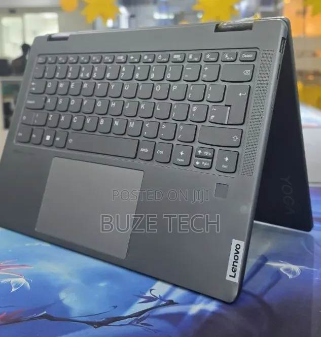 New Laptop Lenovo 16GB Intel Core Ultra 5 SSD 512GB