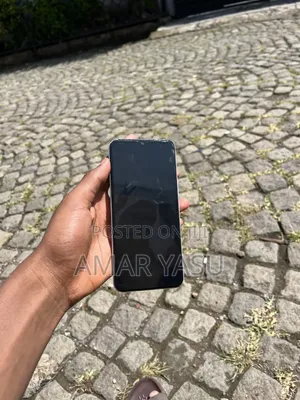 Tecno Spark 8C 64 GB White