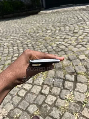 Tecno Spark 8C 64 GB White