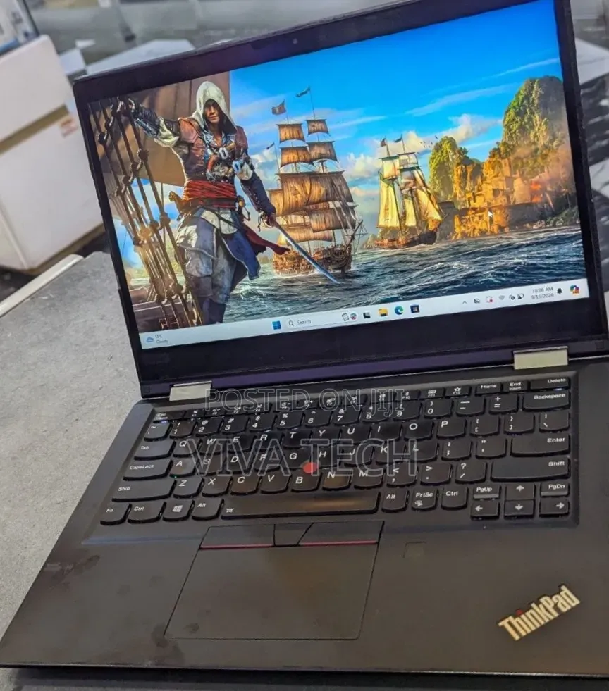 New Laptop Lenovo ThinkPad X390 Yoga 16GB Intel Core i5 SSD 256GB