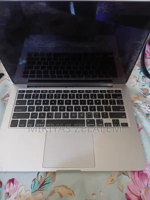 Laptop Apple MacBook 2013 4GB Apple M1 Pro SSD 256GB