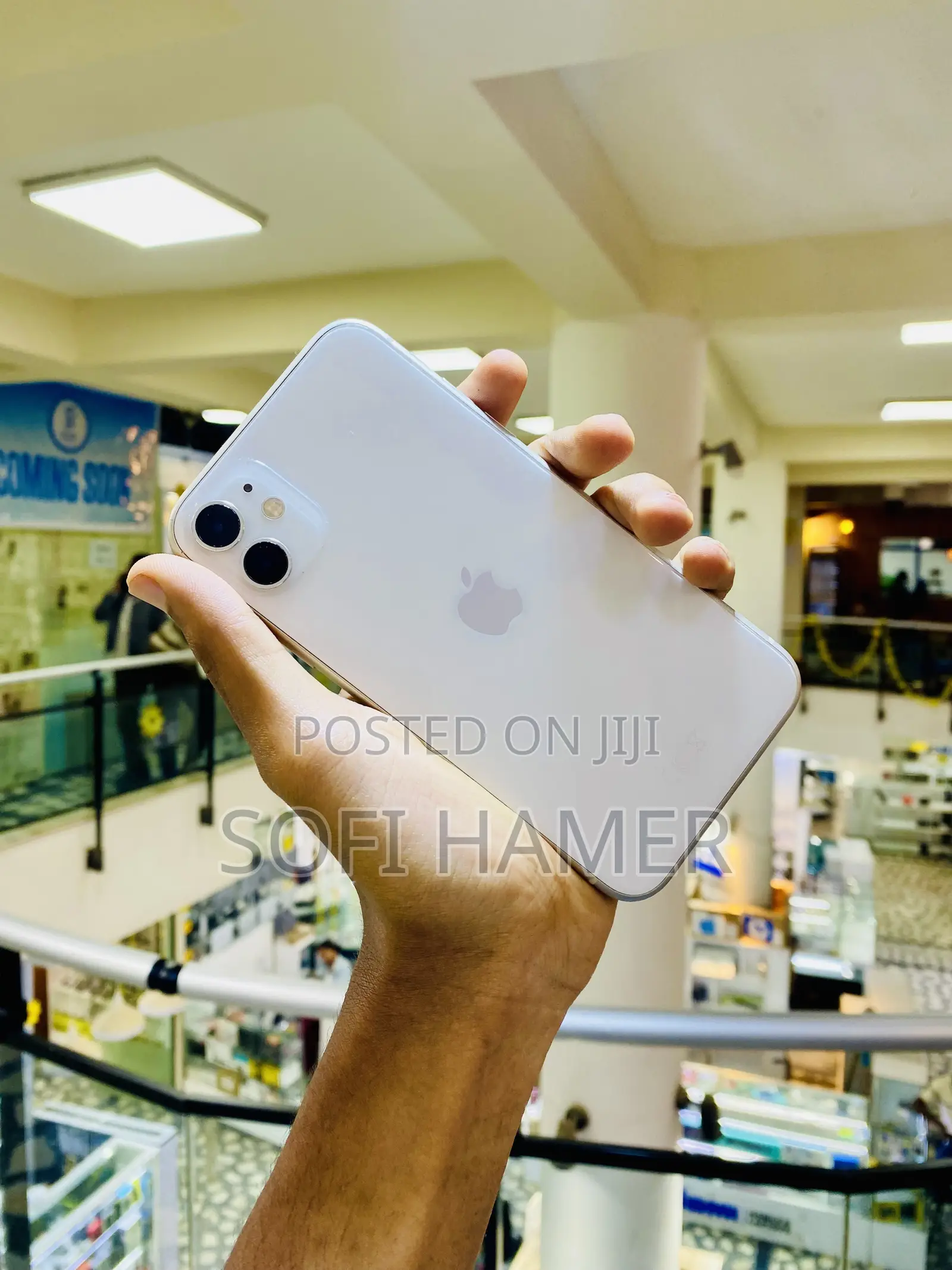 Apple iPhone 11 64 GB White