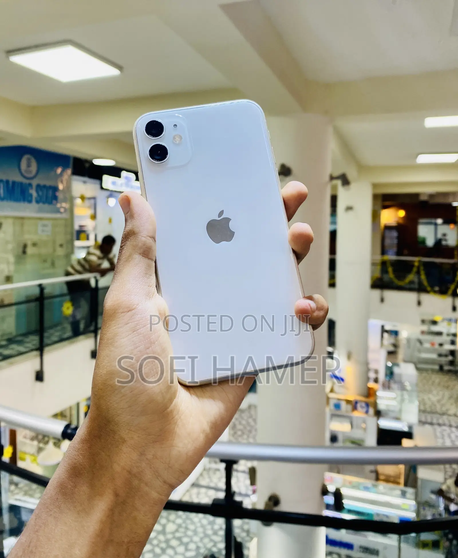 Apple iPhone 11 64 GB White