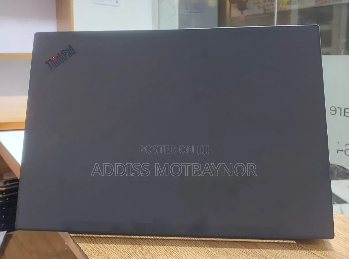 New Laptop Lenovo ThinkPad Yoga 16GB Intel Core i7 SSD 512GB