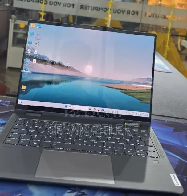 New Laptop Lenovo 16GB Intel Core Ultra 5 SSD 512GB