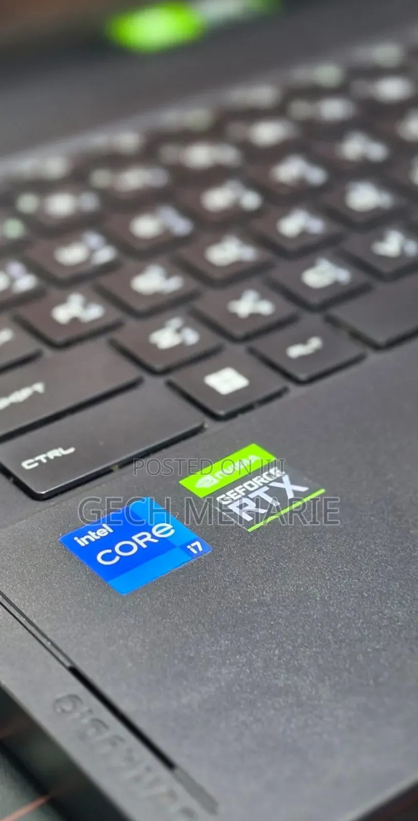 New Laptop MSI Creator A16 AI+ 32GB Intel Core i7 SSD 1T