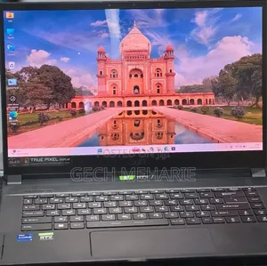 New Laptop MSI Creator A16 AI+ 32GB Intel Core i7 SSD 1T