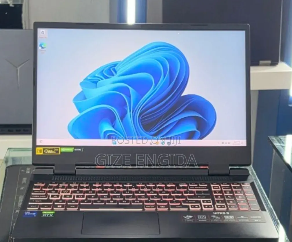 New Laptop Acer Nitro 5 16GB Intel Core i9 SSD 512GB