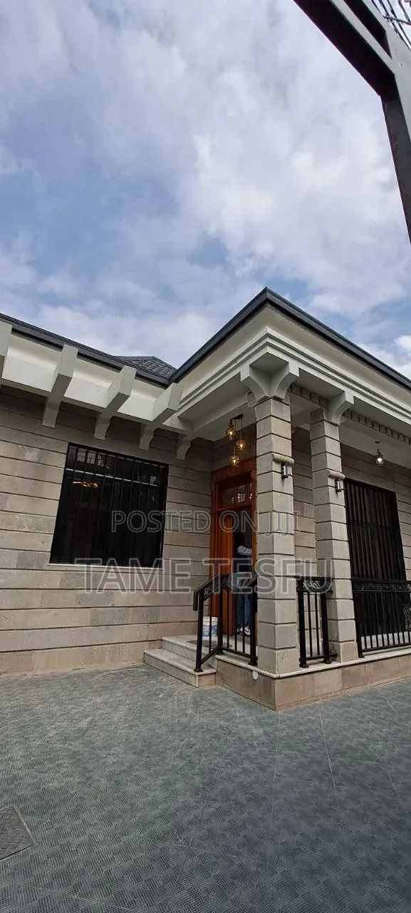 Furnished 4bdrm Villa in ወሰን, Bole for sale