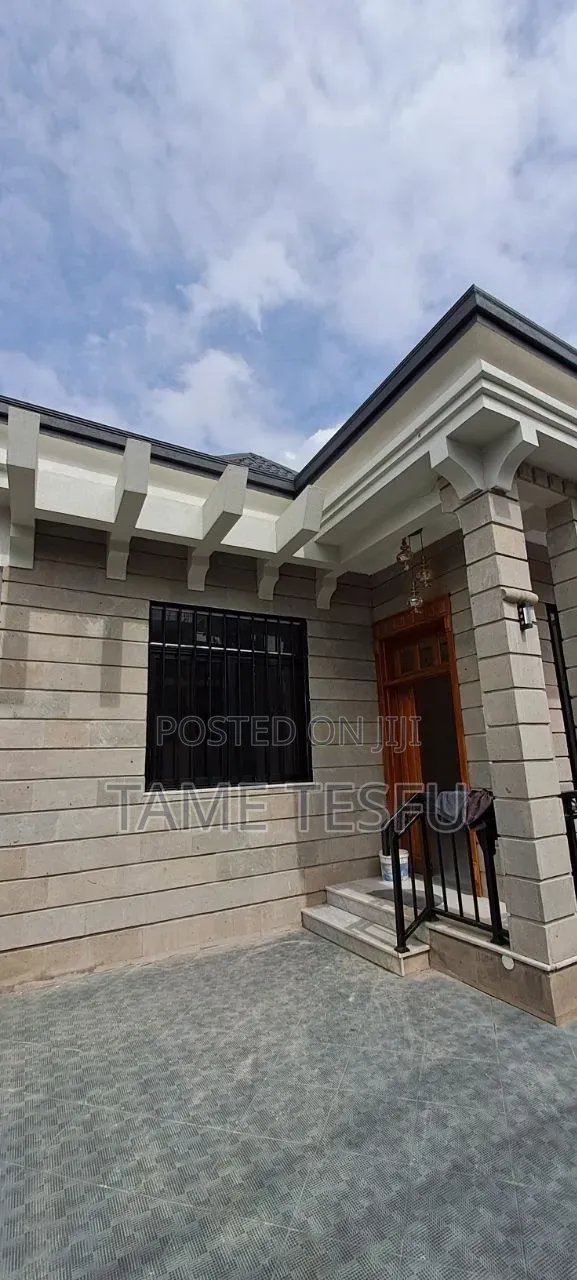 Furnished 4bdrm Villa in ወሰን, Bole for sale