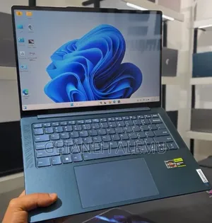 New Laptop Lenovo ThinkPad Yoga 16GB AMD Ryzen 7 SSD 512GB