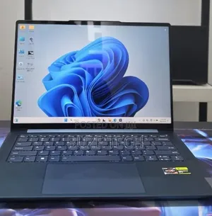 New Laptop Lenovo 16GB AMD Ryzen 7 SSD 512GB