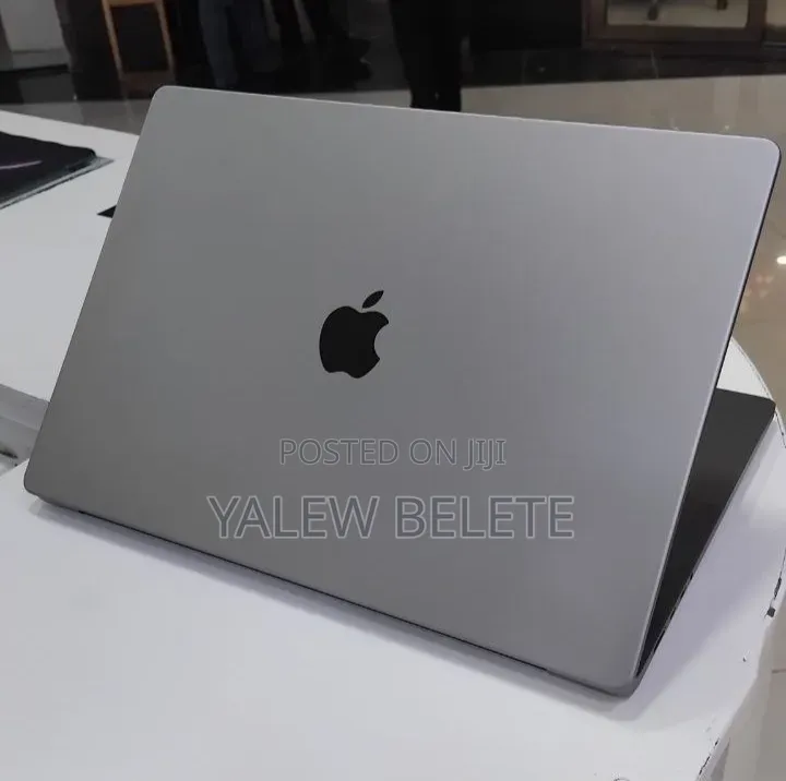 New Laptop Apple MacBook Pro 2021 M1 64GB Apple M1 Max SSD 1T