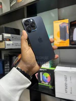New Apple iPhone 15 Pro Max 256 GB Blue