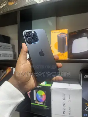 New Apple iPhone 15 Pro Max 256 GB Blue
