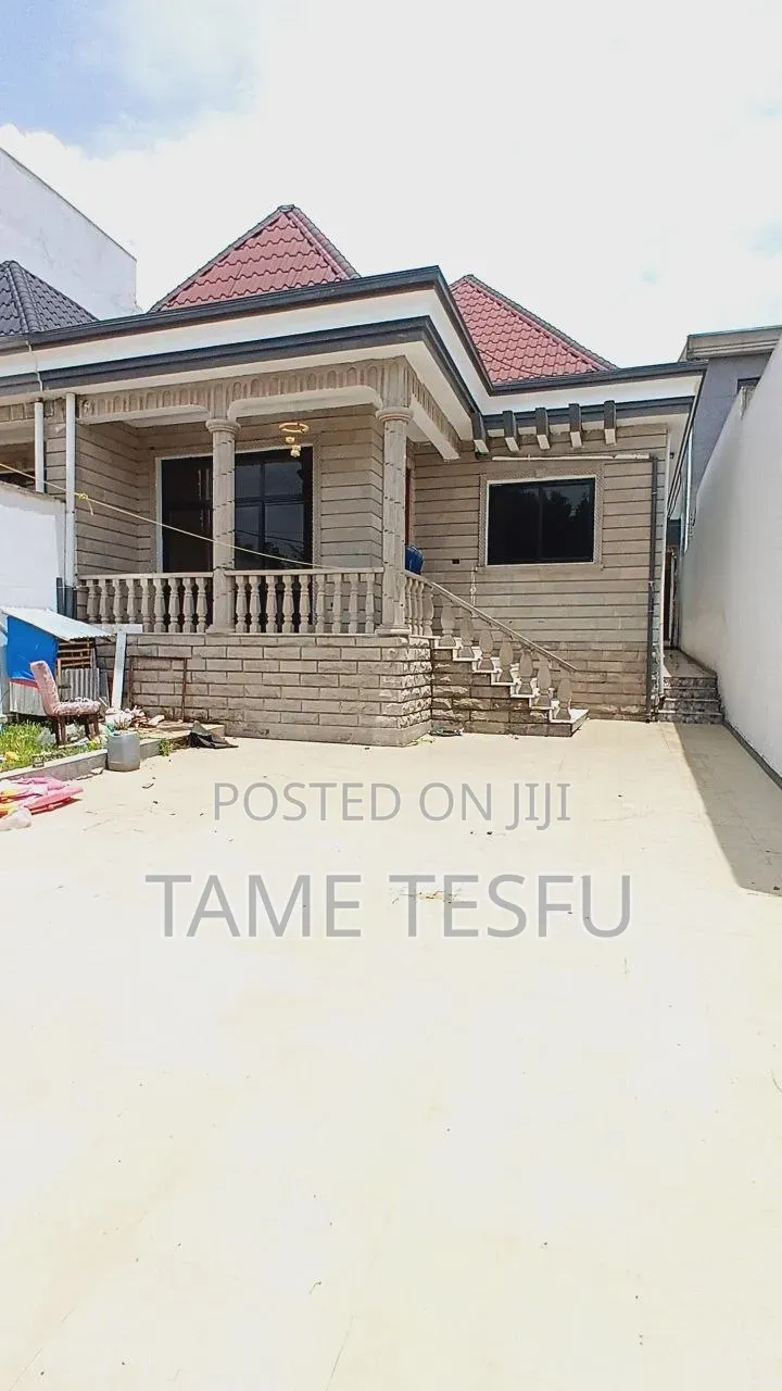 Furnished 4bdrm Villa in Semit, Bole for sale